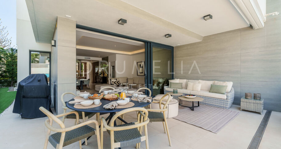 Moderne tomannsbolig nær Puerto Banús