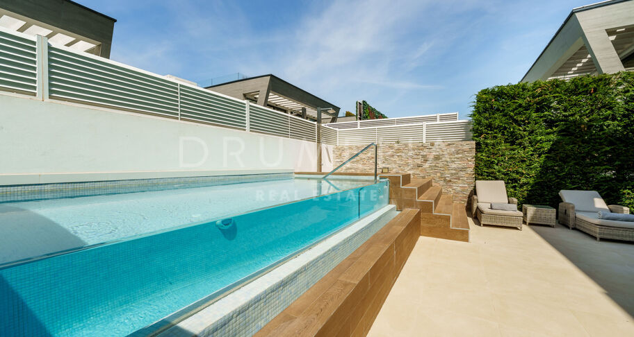 Moderne tomannsbolig nær Puerto Banús