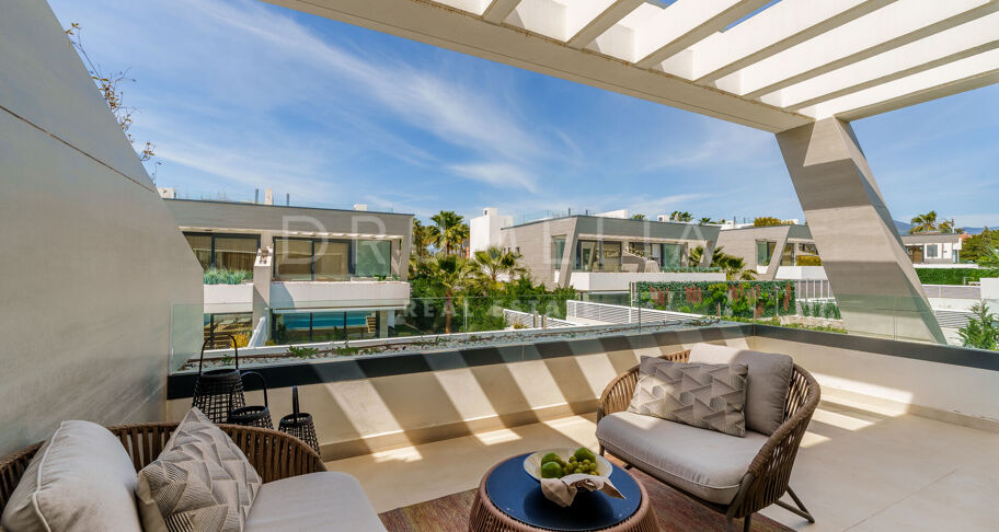 Moderne tomannsbolig nær Puerto Banús