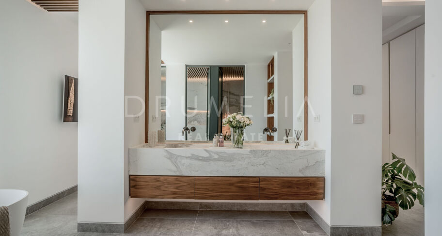 Panoramautsikt og Privat Spa i Eksklusiv Villa i La Quinta