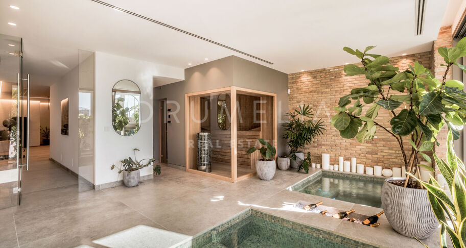 Panoramautsikt og Privat Spa i Eksklusiv Villa i La Quinta