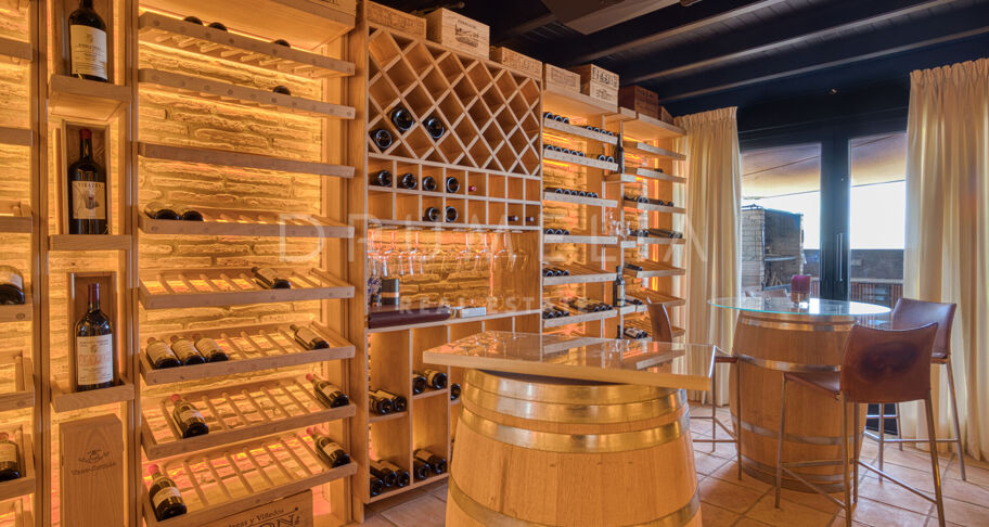 Impresionante Ático Dúplex Orientado al Sur en Monte Paraíso Country Club, Marbella