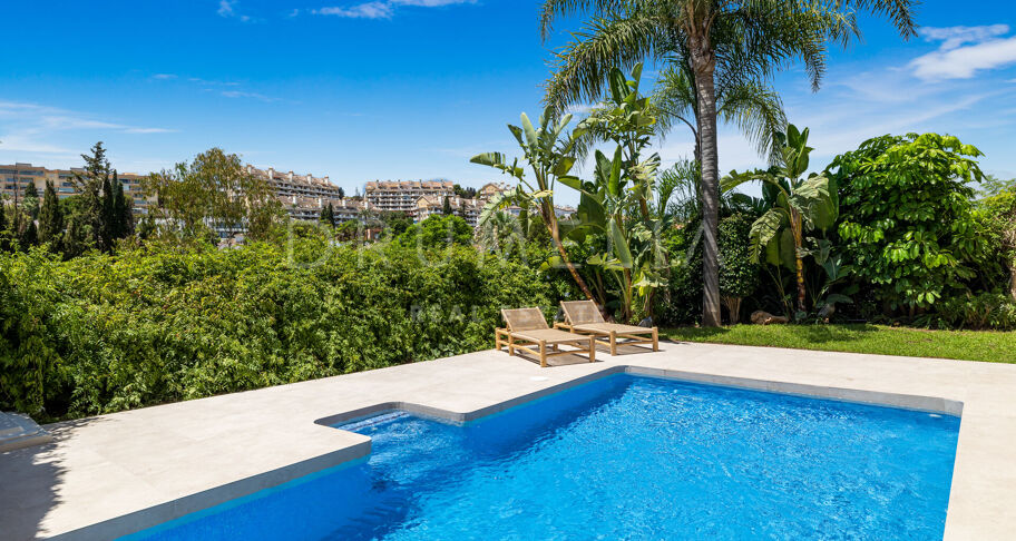 Volledig gerenoveerde luxe villa in Alzambra, Nueva Andalucia, Marbella