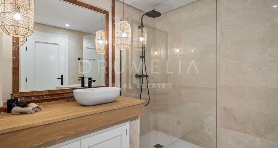 Volledig gerenoveerde luxe villa in Alzambra, Nueva Andalucia, Marbella