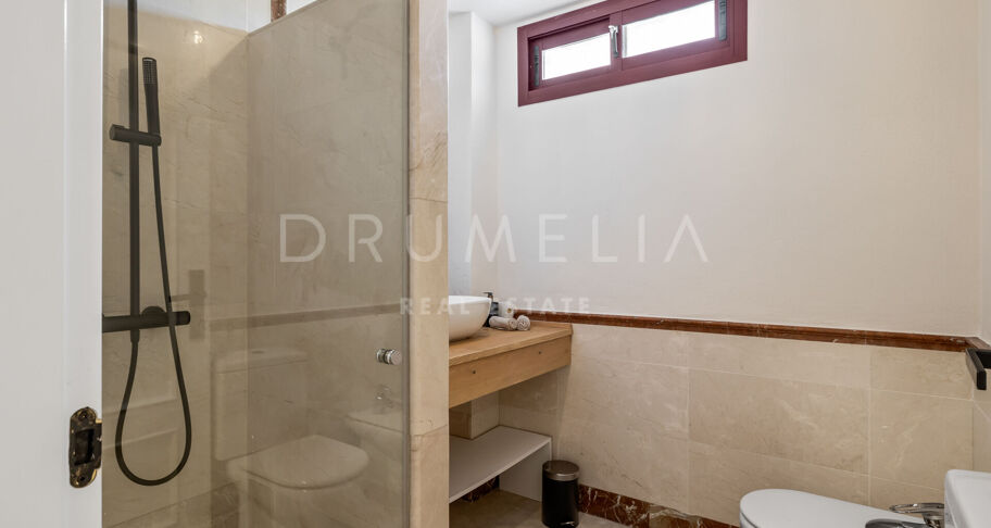 Volledig gerenoveerde luxe villa in Alzambra, Nueva Andalucia, Marbella