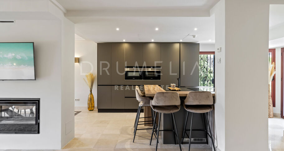 Volledig gerenoveerde luxe villa in Alzambra, Nueva Andalucia, Marbella