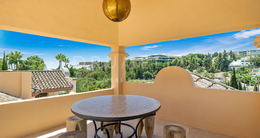 Volledig gerenoveerde luxe villa in Alzambra, Nueva Andalucia, Marbella