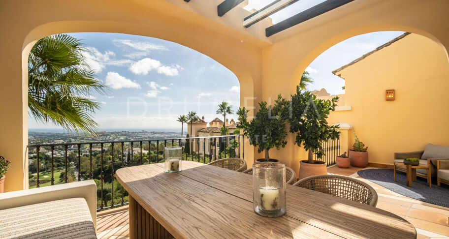 Erleben Sie unvergleichliche Eleganz in diesem luxuriösen Penthouse mit 3 Schlafzimmern in Buenavista, La Quinta