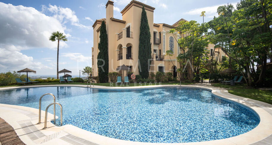 Erleben Sie unvergleichliche Eleganz in diesem luxuriösen Penthouse mit 3 Schlafzimmern in Buenavista, La Quinta