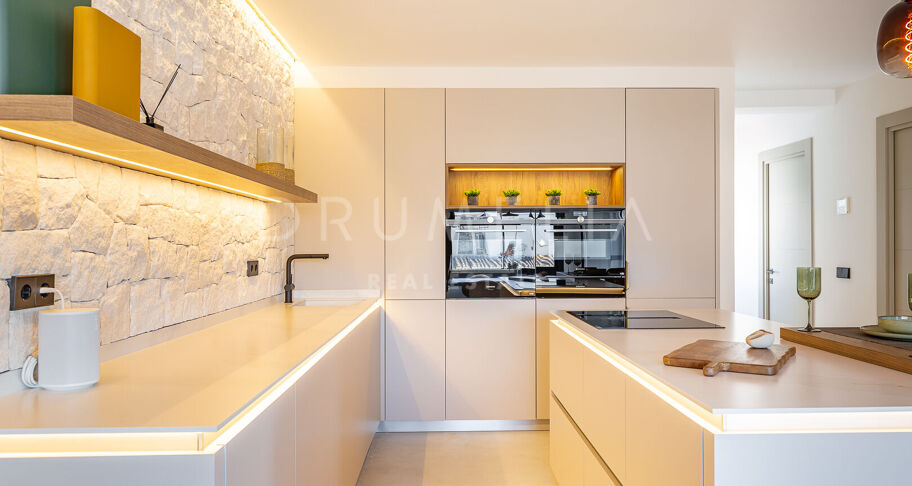 Modern Penthouse in het centrum van San Pedro de Alcántara