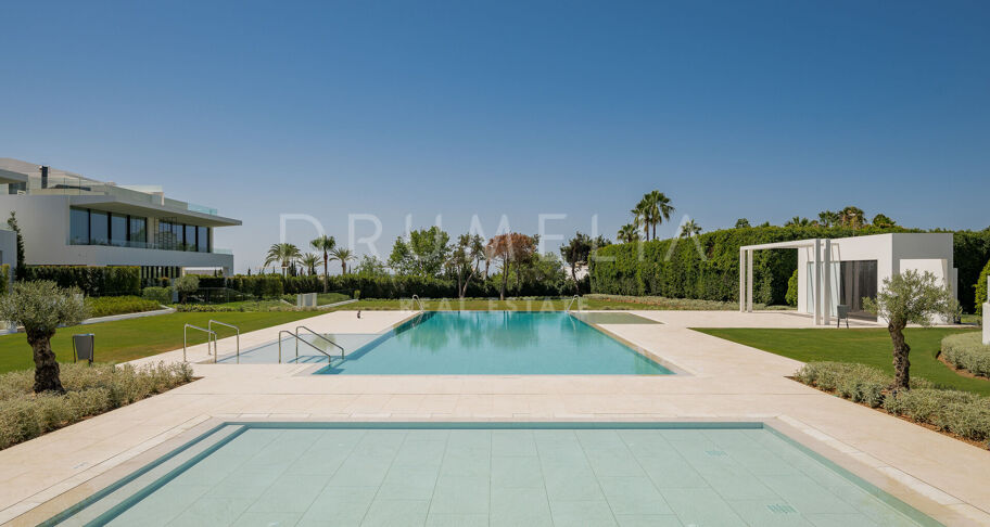 Villa de luxe contemporaine sur la Golden Mile de Marbella