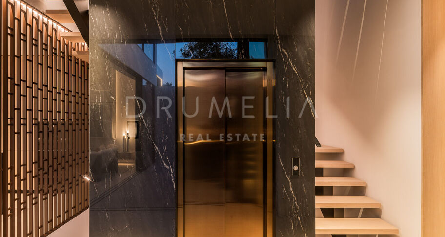 Villa de luxe contemporaine sur la Golden Mile de Marbella