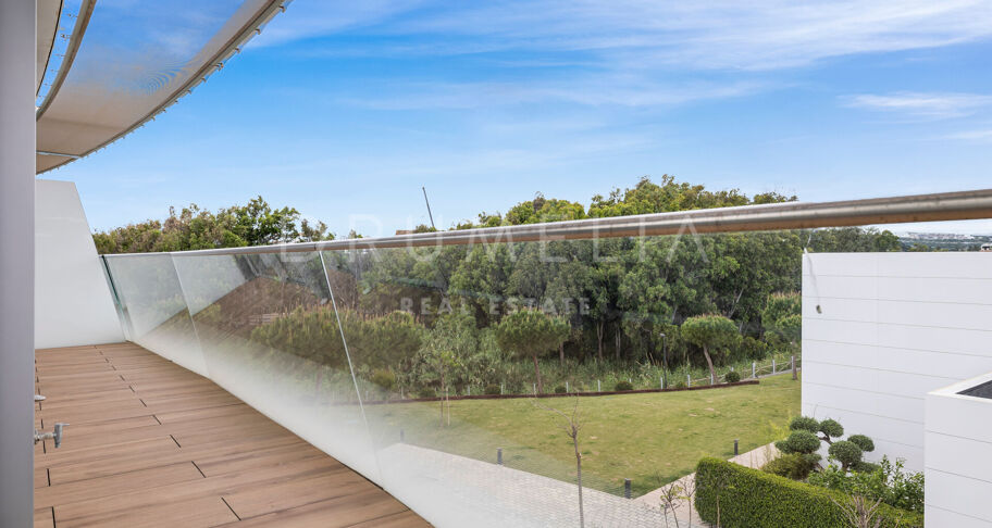 Apartament Przy Plaży w The Edge, Estepona