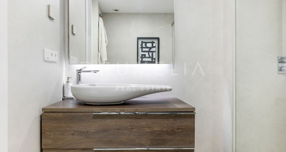 Apartament Przy Plaży w The Edge, Estepona