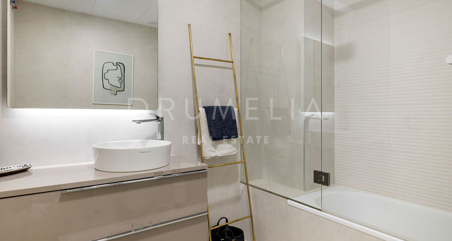 Apartament Przy Plaży w The Edge, Estepona