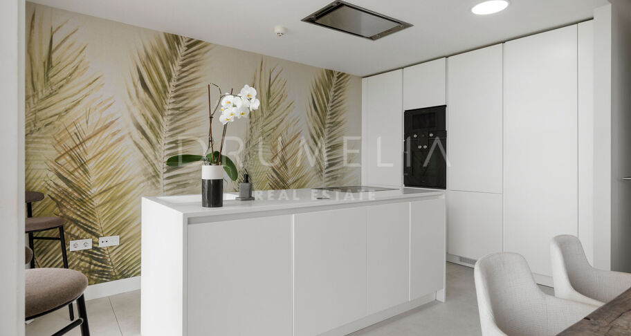 Apartament Przy Plaży w The Edge, Estepona