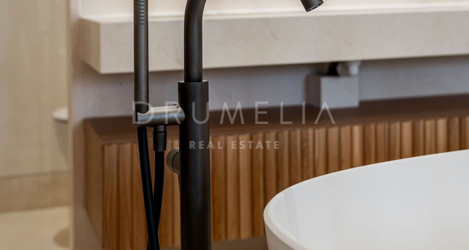 Premium Duplex Penthouse in een Exclusieve Nieuwbouwontwikkeling in Aloha, Marbella