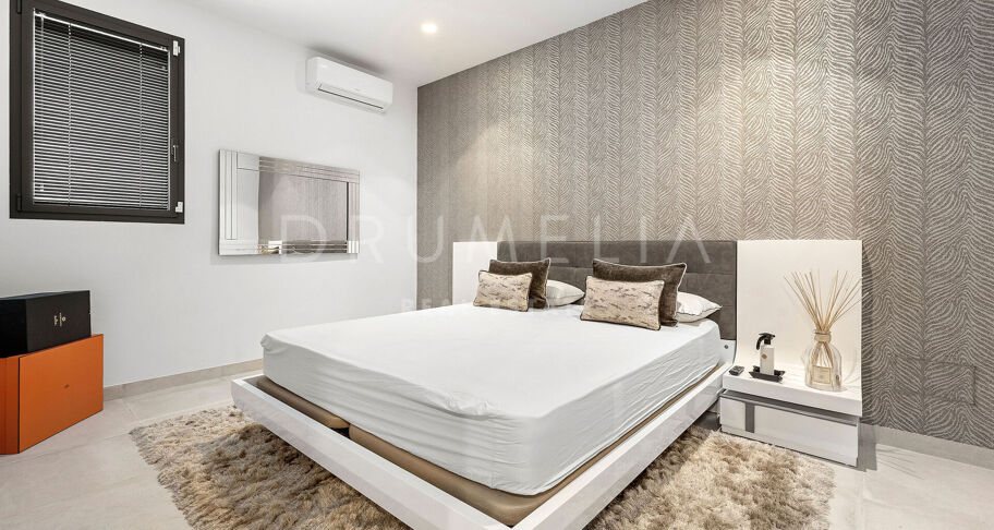Villa Moderne dans un Environnement Privé La Arboleda, Estepona Est