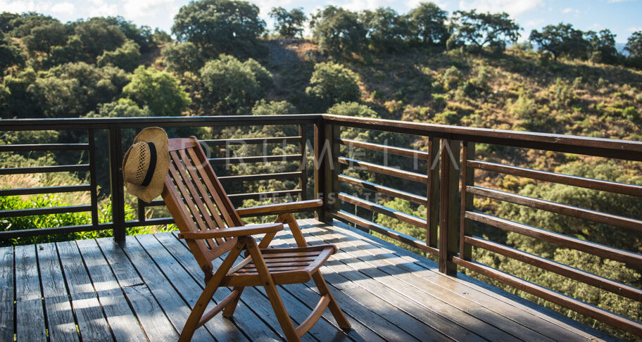 Domaine Rural avec 8 Chambres en Suite et Vues Panoramiques à Ronda, Málaga