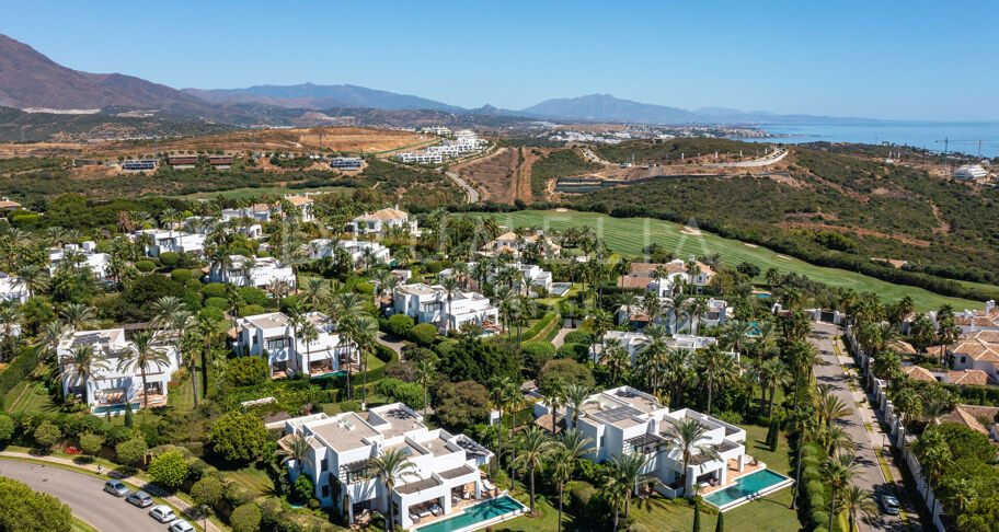South-Facing Four-Bedroom Villa in the Finca Cortesin Resort, Casares
