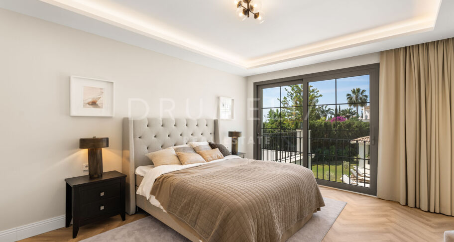Private villa in an exclusive community in Los Arqueros, Benahavís