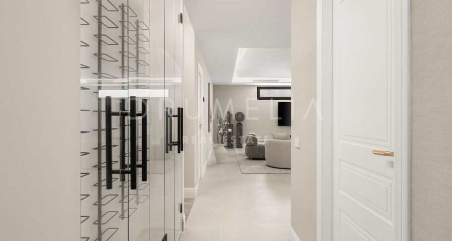Private villa in an exclusive community in Los Arqueros, Benahavís