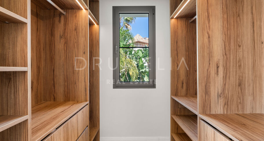 Private villa in an exclusive community in Los Arqueros, Benahavís