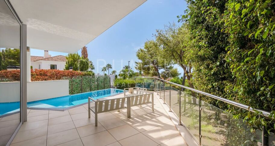 Modern Semi-Detached Luxurious House with Lovely Views, Sierra Blanca, Marbella Golden Mile