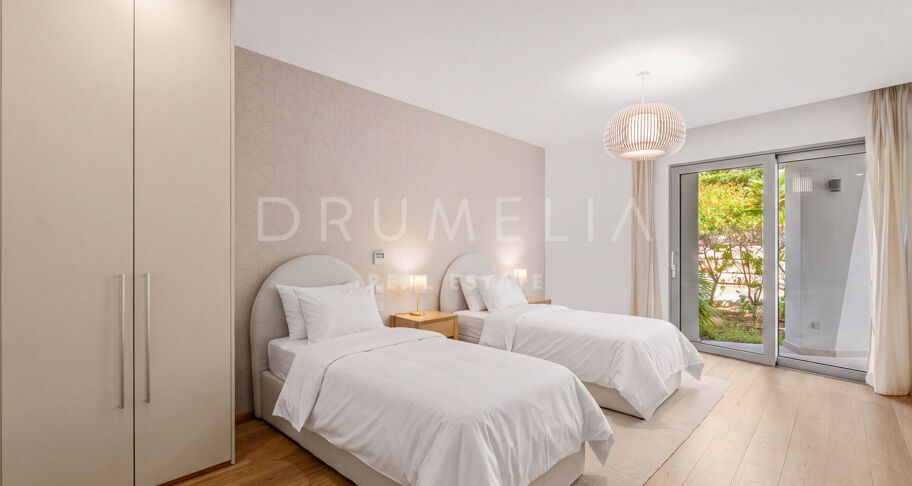 Modern Semi-Detached Luxurious House with Lovely Views, Sierra Blanca, Marbella Golden Mile