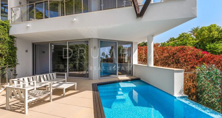 Modern Semi-Detached Luxurious House with Lovely Views, Sierra Blanca, Marbella Golden Mile