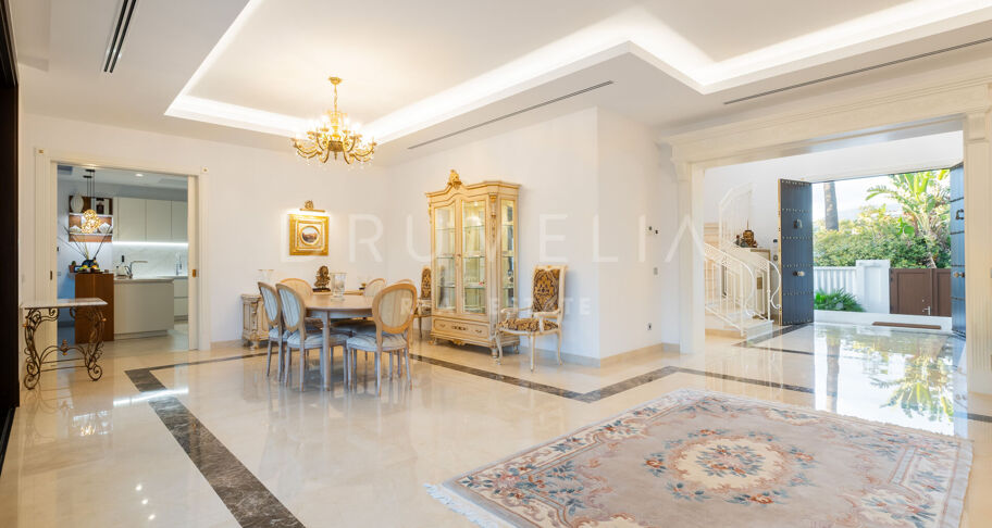 Роскошная Вилла у Моря в Casasola, Восточная Эстепона