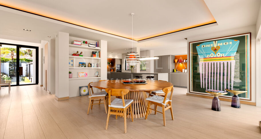La Madrugada – Stilvolles modernes Luxushaus in erster Golflinie am Los Naranjos Golf, Nueva Andalucía