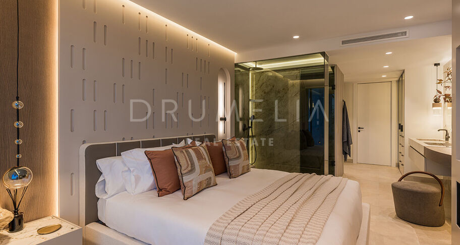 Frontline beach ground floor apartment in Alcazaba Beach Estepona