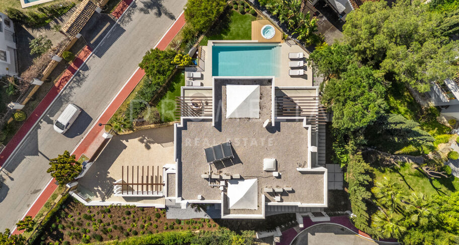 Villa George - Zeitgenössische Villa mit Meerblick in Sierra Blanca, Marbella