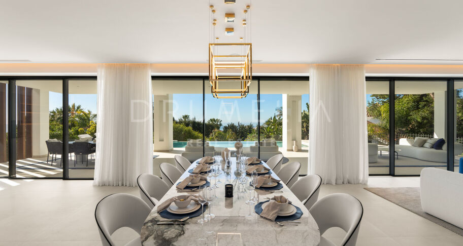 Villa George - Zeitgenössische Villa mit Meerblick in Sierra Blanca, Marbella