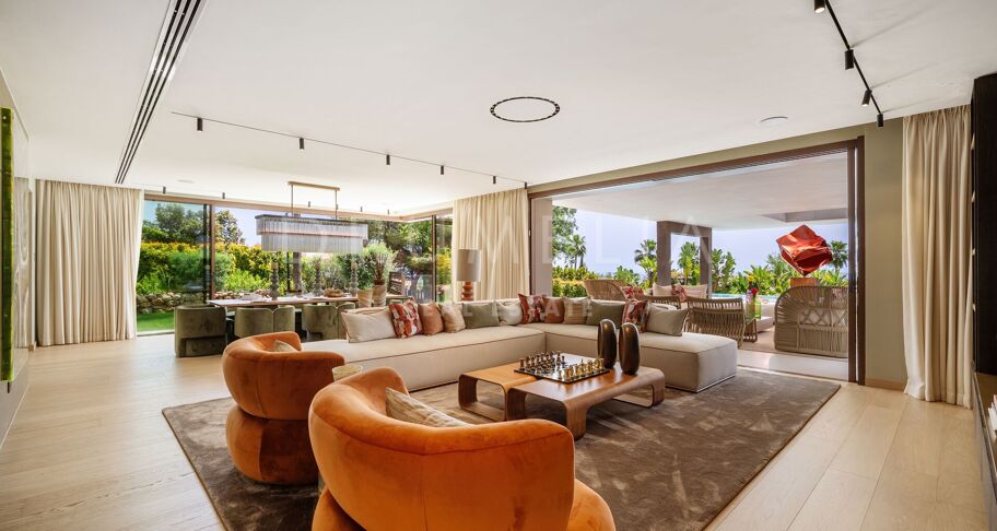 Hedendaagse luxe villa met uitzicht op zee in Sierra Blanca, Marbella