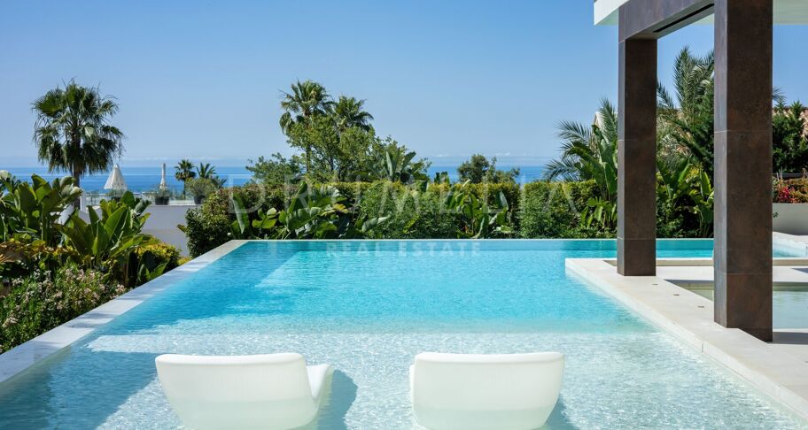 Hedendaagse luxe villa met uitzicht op zee in Sierra Blanca, Marbella
