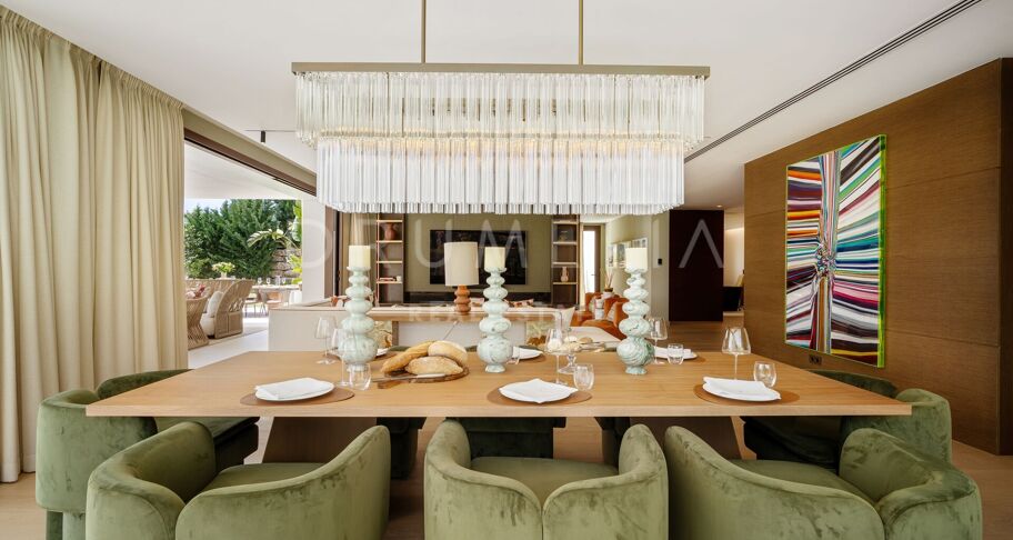 Hedendaagse luxe villa met uitzicht op zee in Sierra Blanca, Marbella