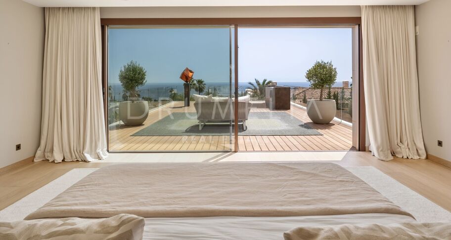 Hedendaagse luxe villa met uitzicht op zee in Sierra Blanca, Marbella