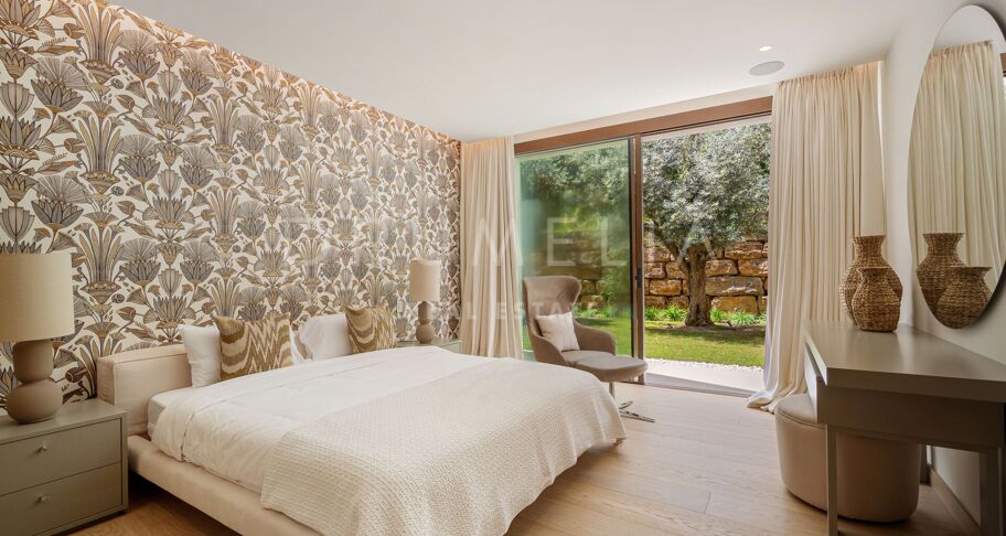 Hedendaagse luxe villa met uitzicht op zee in Sierra Blanca, Marbella