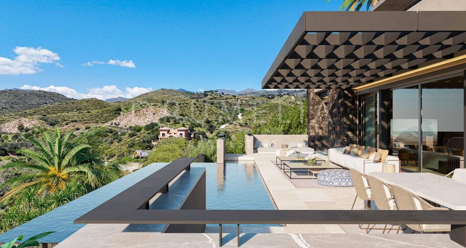 Zeitgenössische Villa mit Panoramablick auf das Meer in El Rosario, Marbella Ost