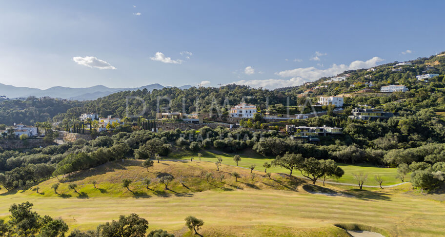 Parcela con vistas al golf en venta en Marbella Club Golf Resort
