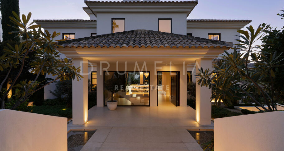 Renoverad familjevilla i gated community, Nueva Andalucía