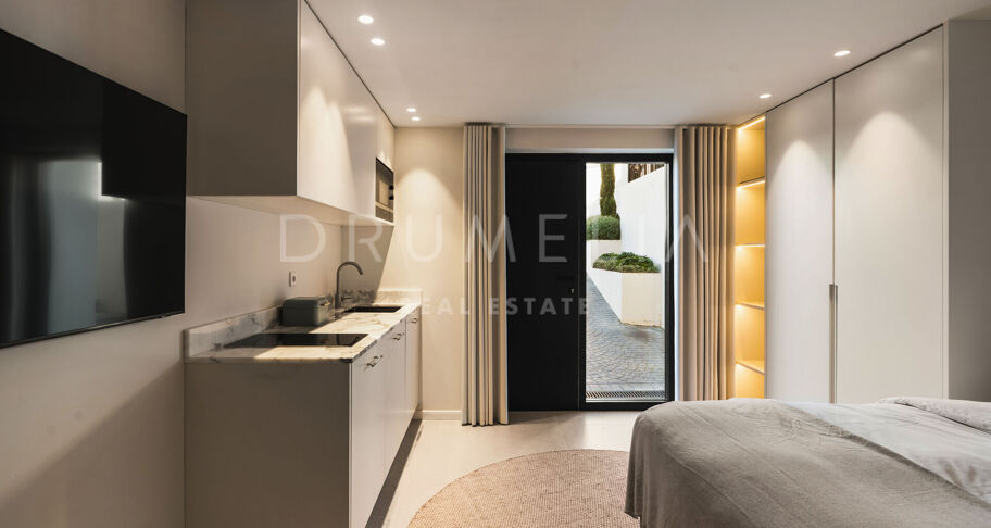 Renoverad familjevilla i gated community, Nueva Andalucía