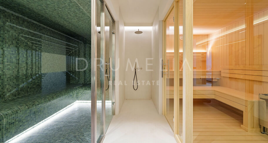 Elegant contemporary villa in Linda Vista Baja, San Pedro de Alcántara