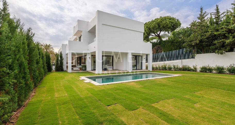 Casa Magnolia- Modern Lyxvilla med 5 Sovrum i Nagüeles, Marbella Golden Mile