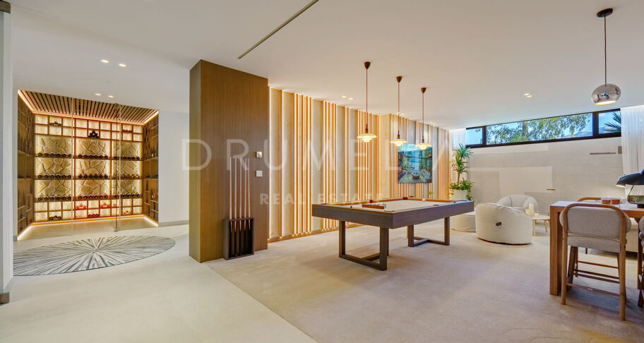 Modern Mediterranean Masterpiece in La Quinta