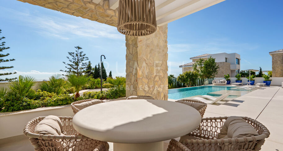 Modern Mediterranean Masterpiece in La Quinta