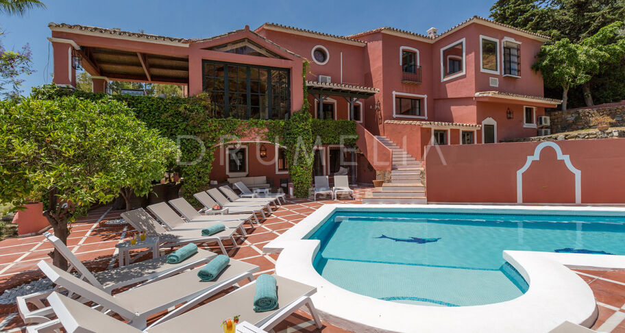 Prächtige Hacienda mit 12 Schlafzimmern in Vega del Colorado, La Quinta