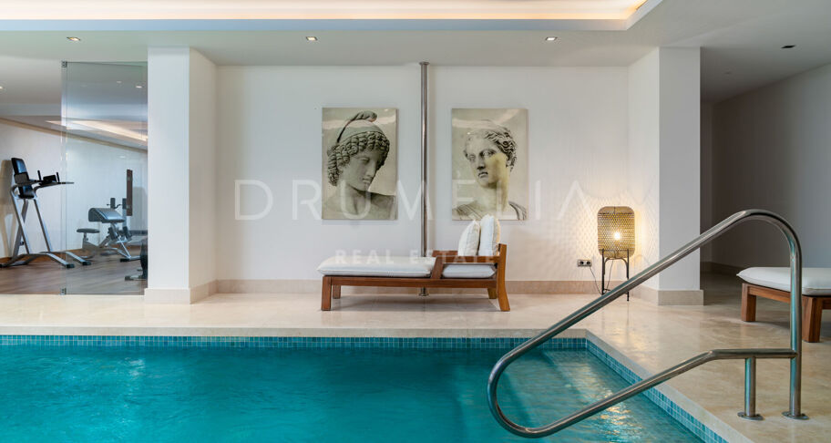 Mediterrane Villa in Cascada de Camoján mit Panoramameerblick